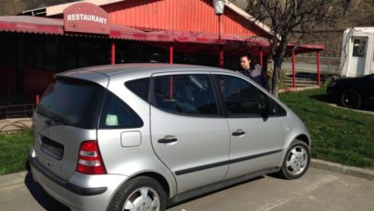 Autoturisme cu numere false de înmatriculare