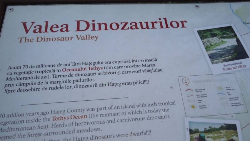 Valea Dinozaurilor promovată turistic