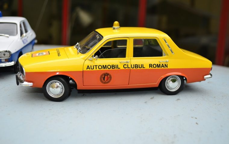 E ziua drumarilor şi a automobiliştilor