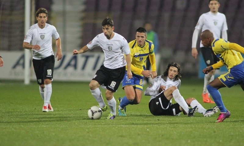 ACS Poli Timișoara a încheiat nedecis 0-0, în deplasare la Corona Brașov în Liga 1