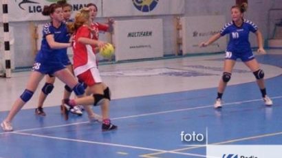 [UPDATE] Handbalistele de la Universitatea Reşiţa au ocupat locul 3 la al doilea turneu semifinal al junioarelor 1