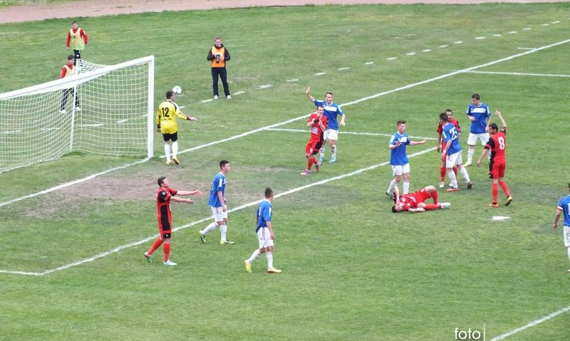 Metalul Reşiţa a învins la FC Olt Slatina