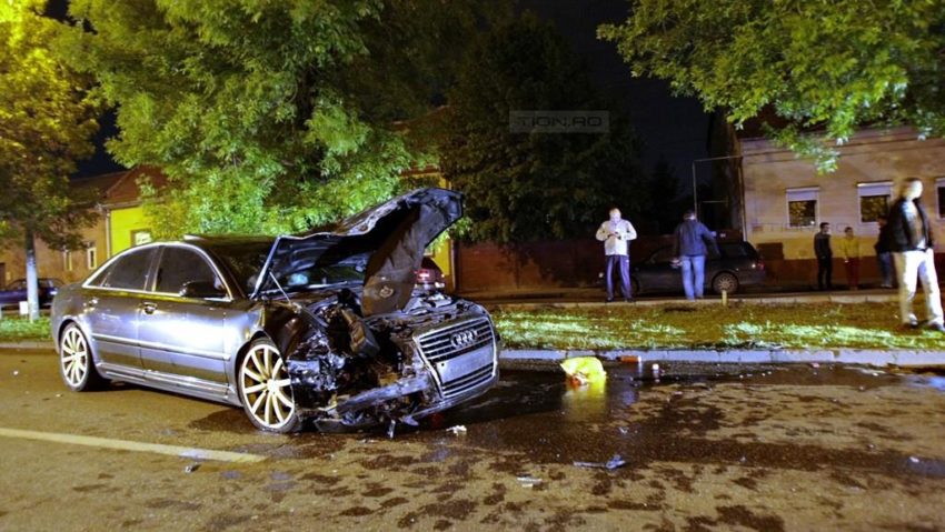 [FOTO] Şapte persoane, între care şi doi copii, victimele unui şofer băut