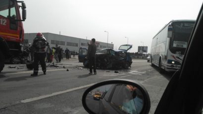 O fetiţă de 6 luni a murit în urma unui grav accident de circulaţie