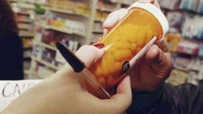 Lipsa medicamentelor din farmacii se acutizează. COPAC caută soluţii