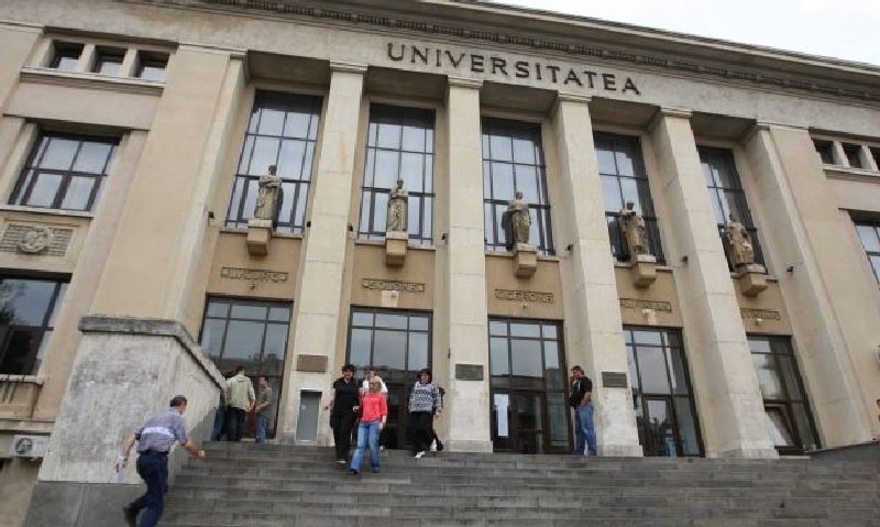 Universităţi renumite din lume îşi prezintă oferta educaţională