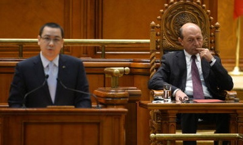 CCR respinge conflictele reclamate de preşedinte şi premier