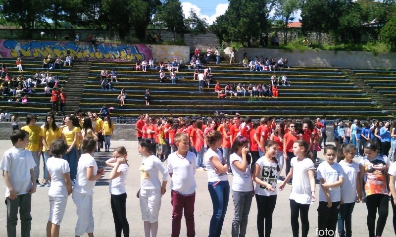 [FOTO] Colegiul Naţional „Traian Lalescu” – de 53 de ani în peisajul învăţământului reşiţean