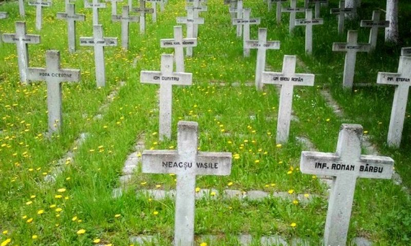 Cimitirul Eroilor din Petroşani reabilitat de autorităţile locale