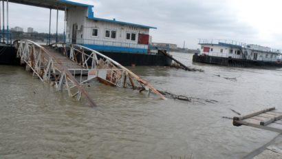 Cod portocaliu pe Dunăre, din această dimineaţă