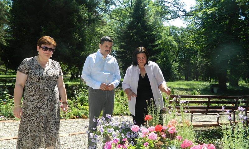 [FOTO] La Mocrea a fost inaugurată prima grădină terapeutică din România