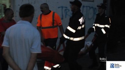 Noapte grea pentru pompieri: accidente şi incendii