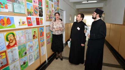 Parteneriat între Patriarhie și Ministerul Educației. Profesori de religie doar cu aprobarea protopopilor