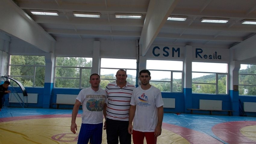 [FOTO] Vlad Caraş şi Andrei Franţ vor reprezenta Reşiţa, judeţul şi România la două Campionate Mondiale