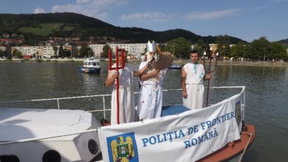 [FOTO] Zeul Neptun a fost astăzi la Orşova