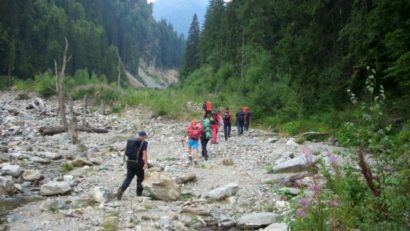 Tabăra Ranger Junior în Retezat