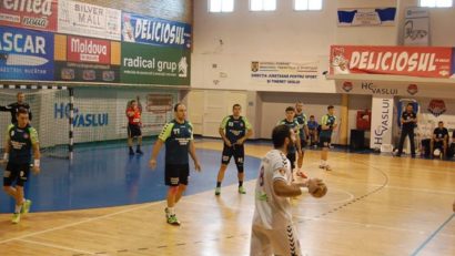 Poli Timişoara pierde meciul cu HC Vaslui, din etapa a 5-a a Ligii Naţionale de handbal masculin