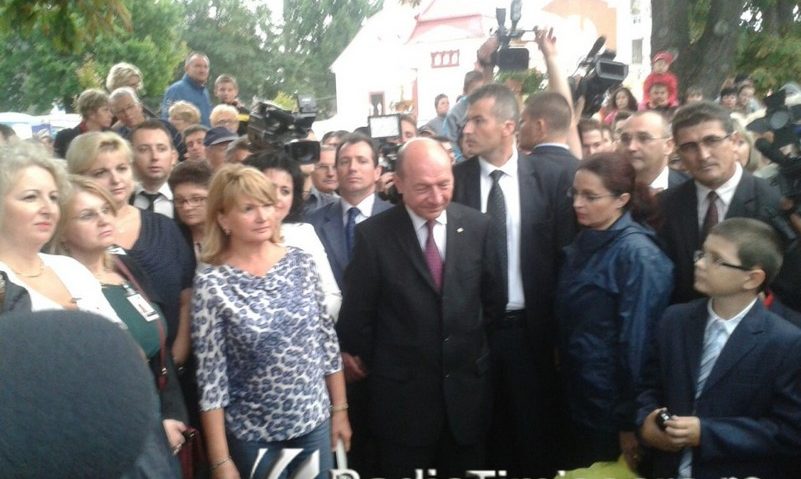 Preşedintele Traian Băsescu a fost la Sânnicolau Mare