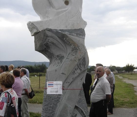 Parcurile de sculptură în administrarea Casei de Cultură