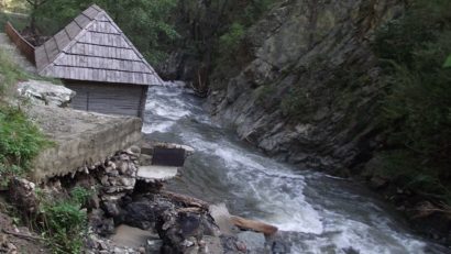 Morile pe apă de la Șopotul Vechi – cele mai vechi mori de pe Valea Almăjului!