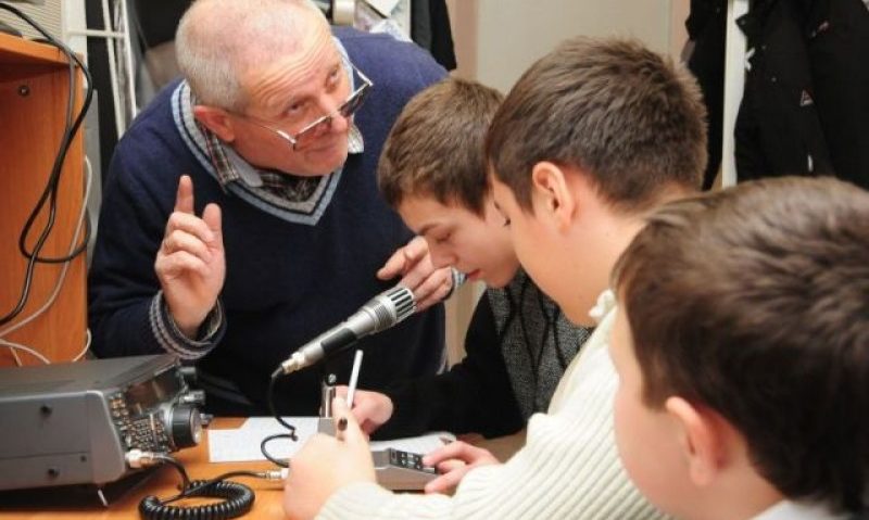 Două medalii pentru radioamatorii din Oraviţa la Campionatul Naţional