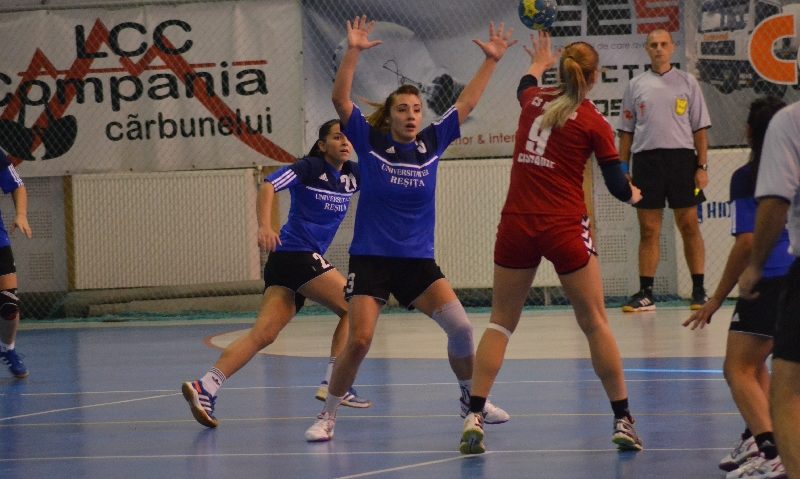 Universitatea Reşiţa este liderul seriei E din Campionatul Naţional de handbal feminin al junioarelor 1