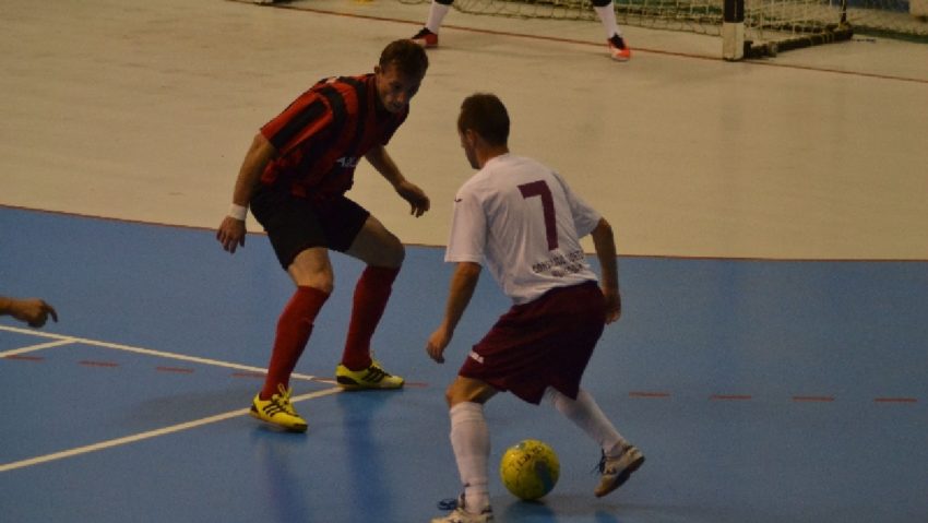 Muncitorul Reşiţa pierde în faţa campioanei la futsal, Autobergamo Deva