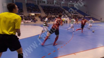 [FOTO] Muncitorul Reşiţa a fost învinsă de Spicom Sf. Gheorghe, în etapa a 13-a a Ligii 1 de futsal