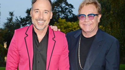 Elton John se însoară cu iubitul lui, David Furnish