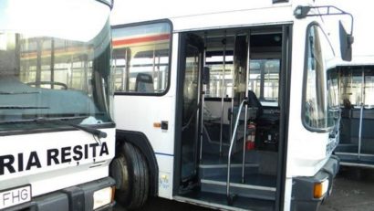 Autobuze de sărbătoare la Reşiţa