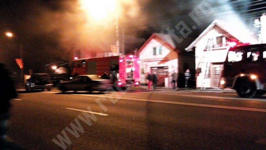 [FOTO] Incendiu în Caransebeș