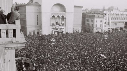 „Timişoara, trei decenii de libertate”. Curs dedicat Revoluţiei la UVT