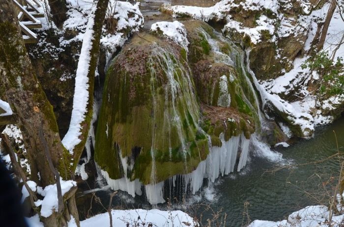 Cea mai frumoasă cascadă din lume, iarna