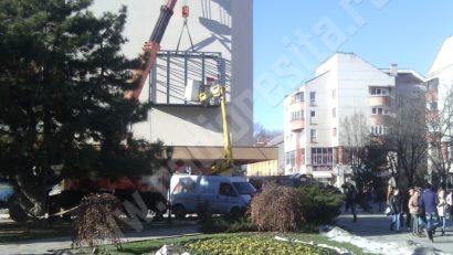 [FOTO] Panouri moderne la Caransebeș