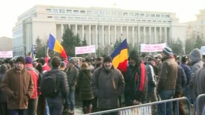 Percheziţii în Caraş-Severin, la revoluţionari falşi, care au dat bani grei pentru certificate