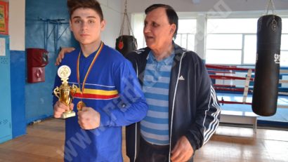 [AUDIO] Pugilistul reșițean Daniel Anca poate obține azi prima medalie europeană din cariera sa.