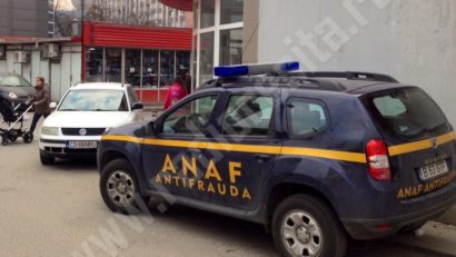 Verificări ANAF la localurile care organizează petreceri în noaptea dintre ani