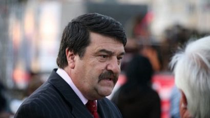 Fostul judecător CCR Toni Greblă, la DNA