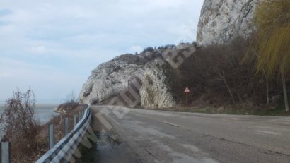 Trafic oprit în Caraş-Severin, pe DN57