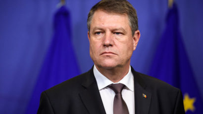 Klaus Iohannis trimite spre reexaminare Legea finanţării partidelor