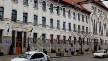 Anchetă la Primăria Timişoara: Amprentarea angajaţilor este ilegală