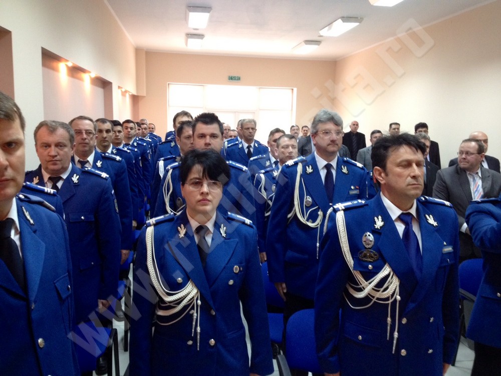 vitamin steak Infinity FOTO] Jandarmii au îmbrăcat uniforma de gală | Radio România Reșița