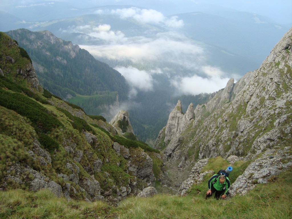Mountaineers_in_Bucegi