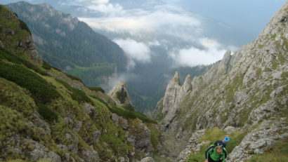 Patru turişti s-au rătăcit în Munţii Bucegi