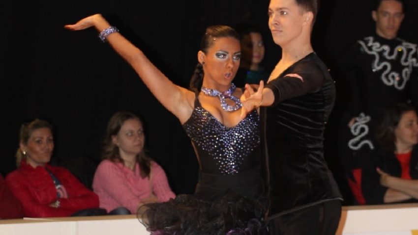 Sportivii de la clubul Mystic Dance au urcat pe podium la Campionatul Naţional de 10 Dansuri