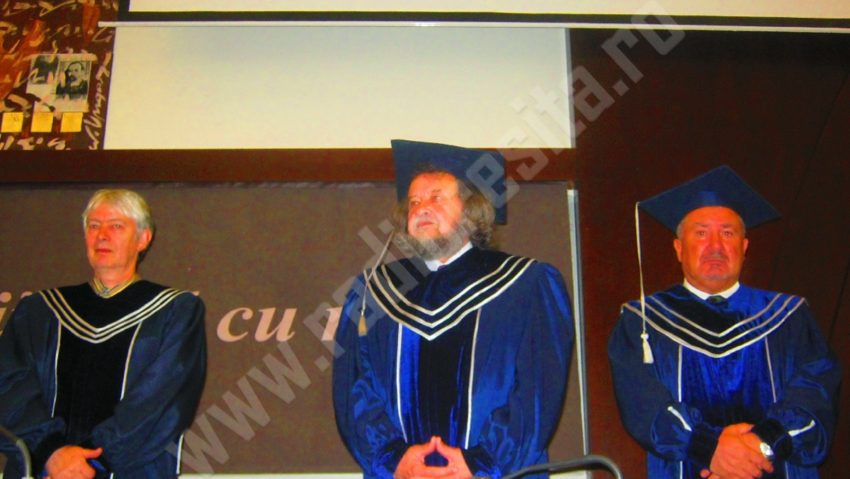 [FOTO] Ilustrul compozitor şi dirijor Sabin Păutza a devenit „Doctor Honoris Causa” al Universităţii „Eftimie Murgu” din Reşiţa