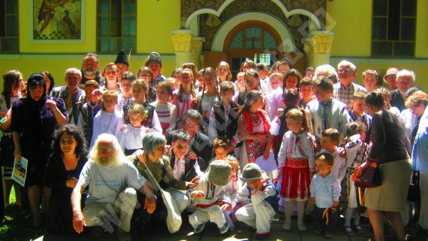 „Porţile Poeziei” s-au închis în 2015 în spiritul prieteniei