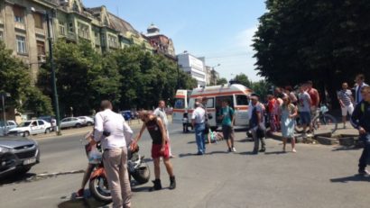 O tânără a fost spulberată de pe motocicletă