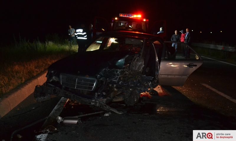 [FOTO] Grav accident pe DN7. Un bărbat a fost transportat la spital