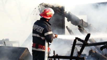 Incendiu la metru liniar!